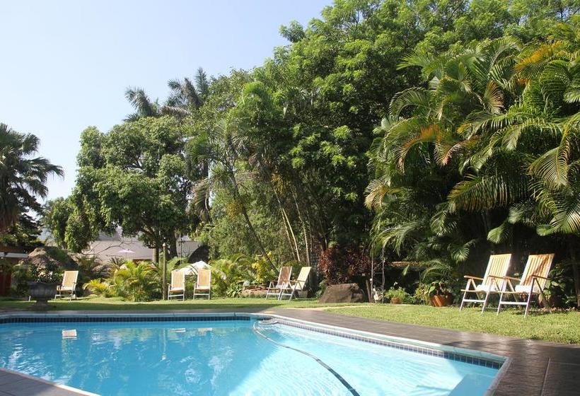 Pension Beside Still Waters 9