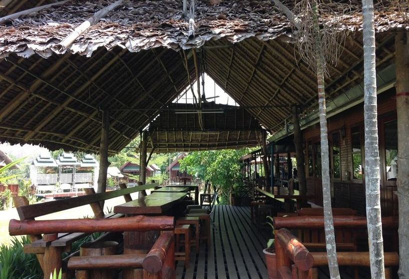 Hotel Pitchaporn House 1