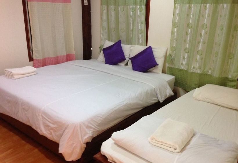 Hotel Pitchaporn House 12