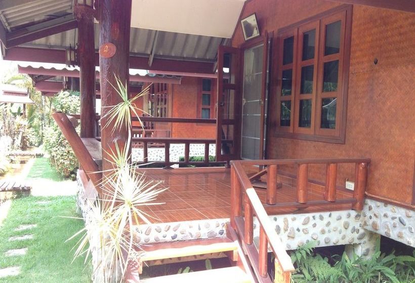 Hotel Pitchaporn House 14