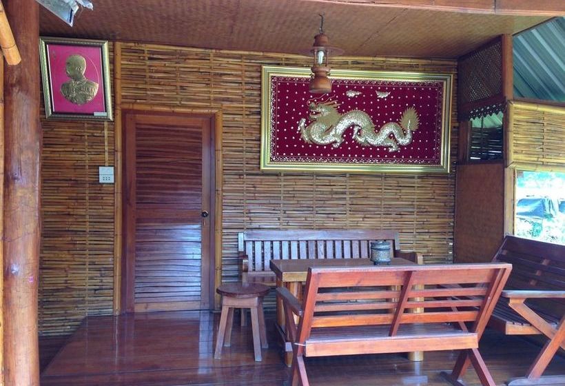 Hotel Pitchaporn House 15