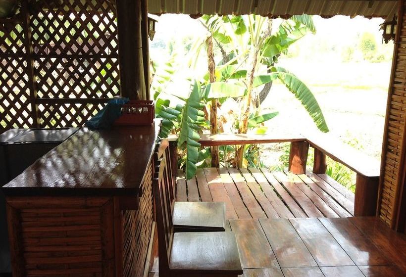 Hotel Pitchaporn House 16