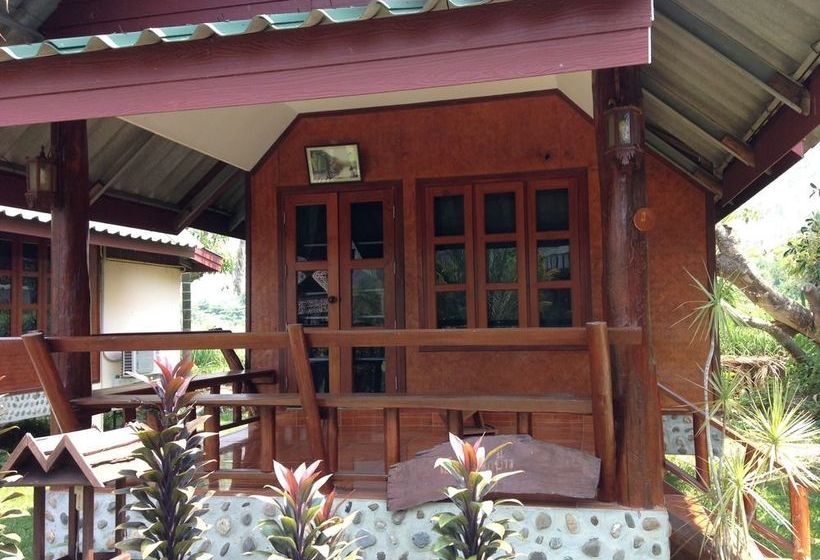 Hotel Pitchaporn House 19