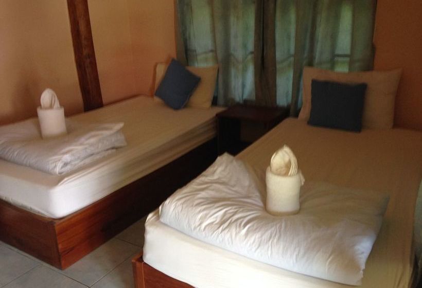 Hotel Pitchaporn House 6