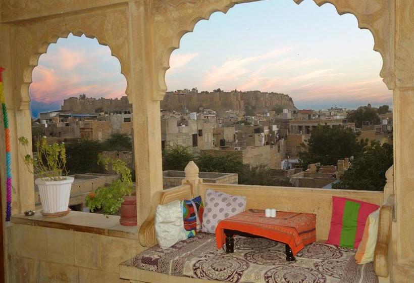 Hotel Lalgarh Fort & Palace 18