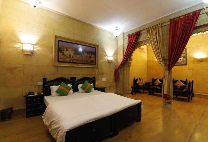 Hotel Lalgarh Fort & Palace 6