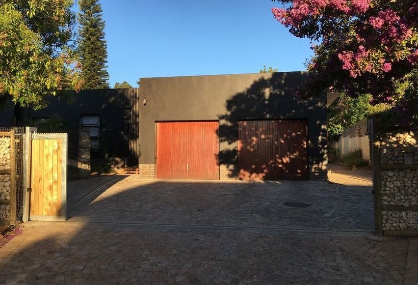 Stellenbosch Gardens 1