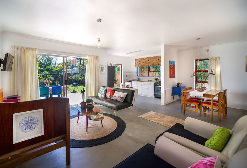 Stellenbosch Gardens 15