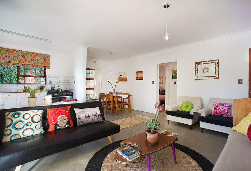 Stellenbosch Gardens 16