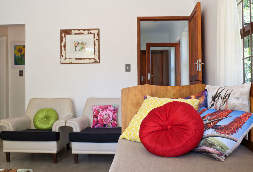 Stellenbosch Gardens 18