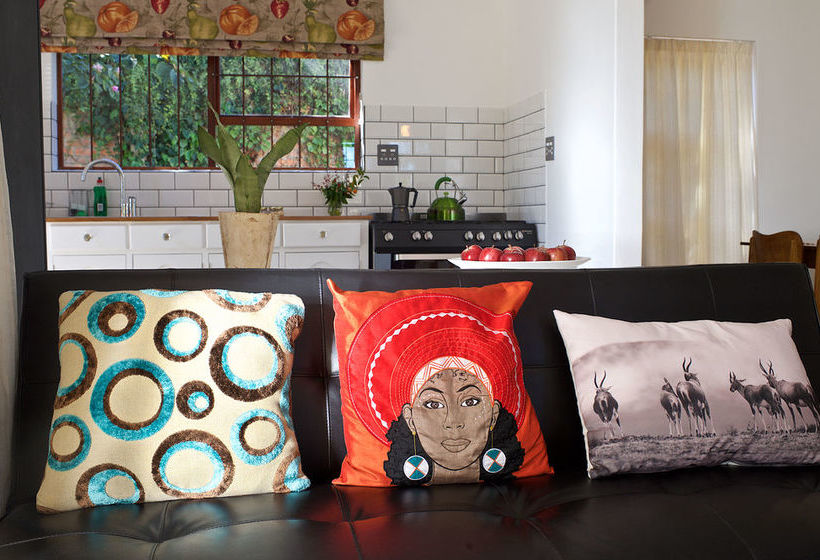 Stellenbosch Gardens 19