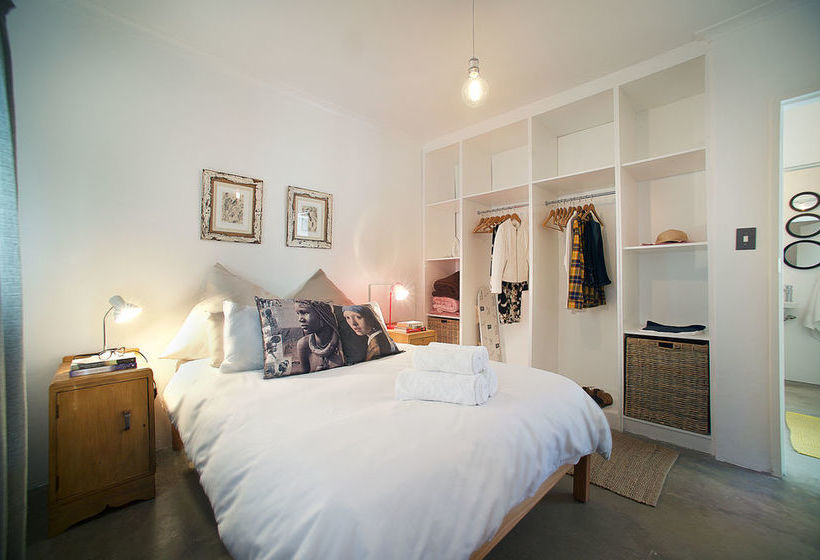 Stellenbosch Gardens 2