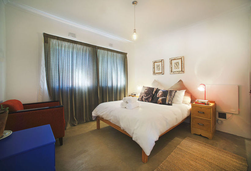 Stellenbosch Gardens 3