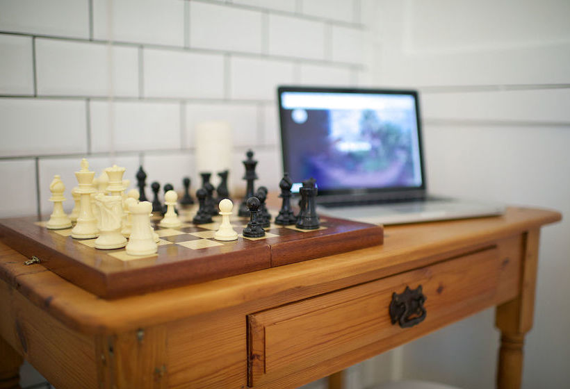 Stellenbosch Gardens 9