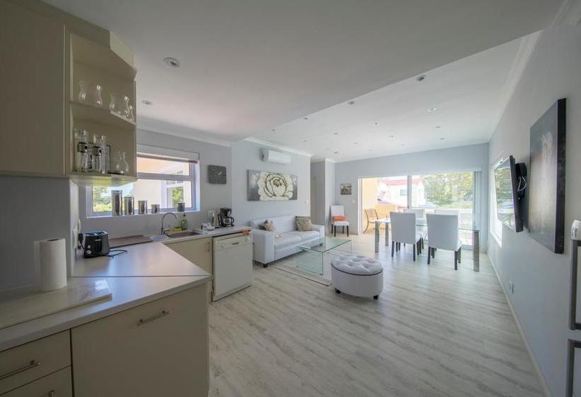 Constantia Cottages 15