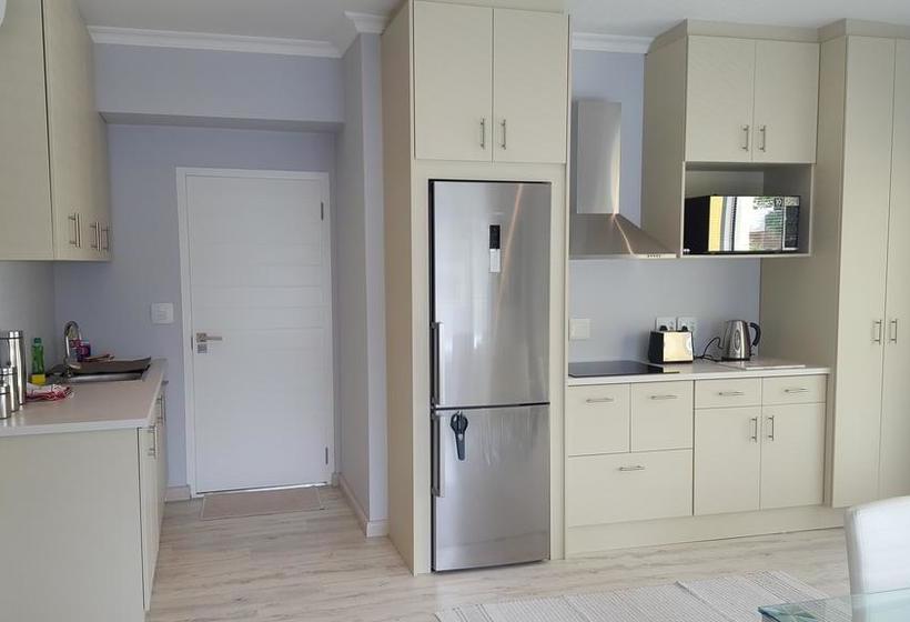 Constantia Cottages 7