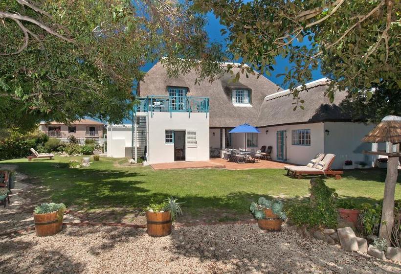 Bed and Breakfast Cliff Cottage 1