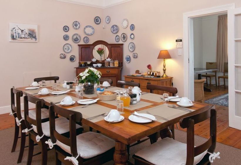 Bed and Breakfast Cliff Cottage 12