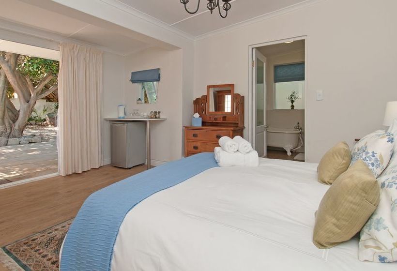 Bed and Breakfast Cliff Cottage 18