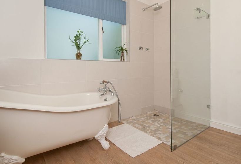 Bed and Breakfast Cliff Cottage 20