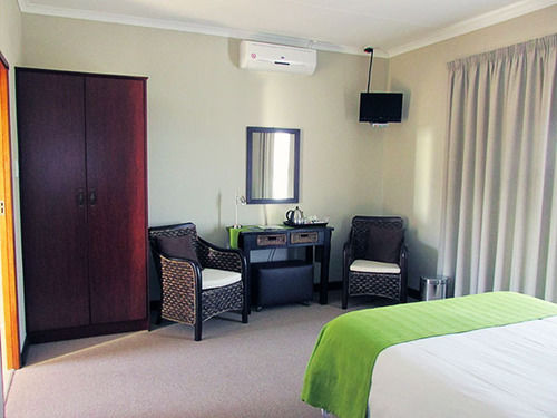 Pension Karoo Sun Guest House 1