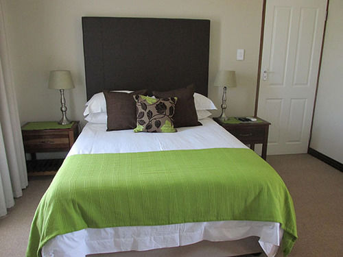 Pension Karoo Sun Guest House 12