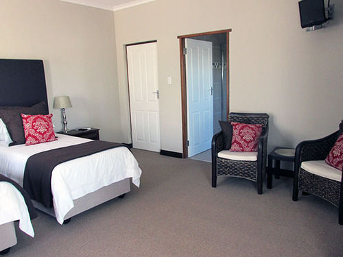 Pension Karoo Sun Guest House 8