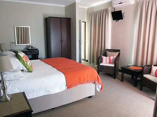 Pension Karoo Sun Guest House 9