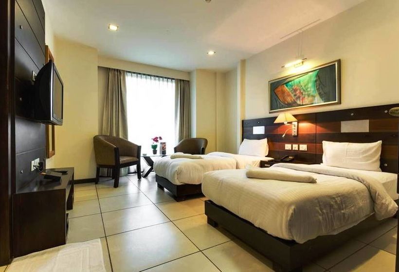 Hotel Golf View Suncity 13