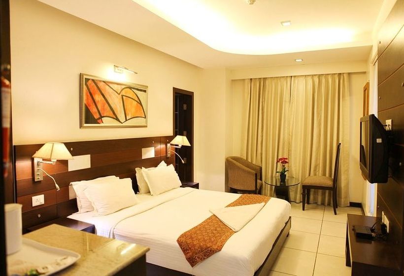 Hotel Golf View Suncity 5