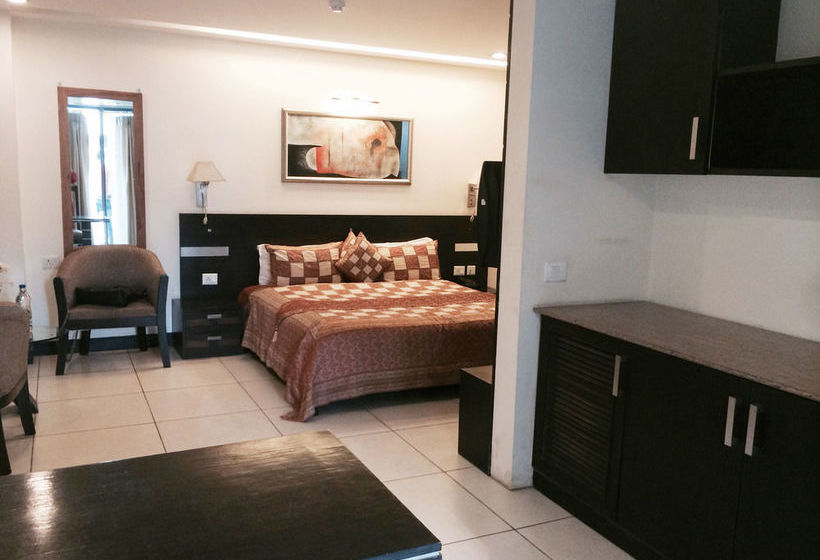 Hotel Golf View Suncity 9