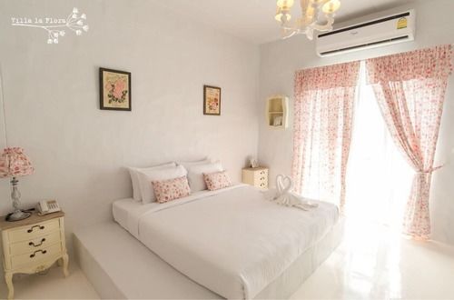 Hotel Villa La Flora Kanchanaburi 12