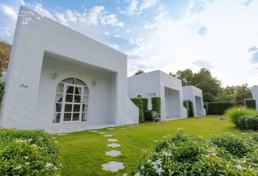 Hotel Villa La Flora Kanchanaburi 14