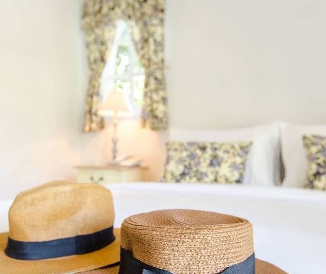 Hotel Villa La Flora Kanchanaburi 9