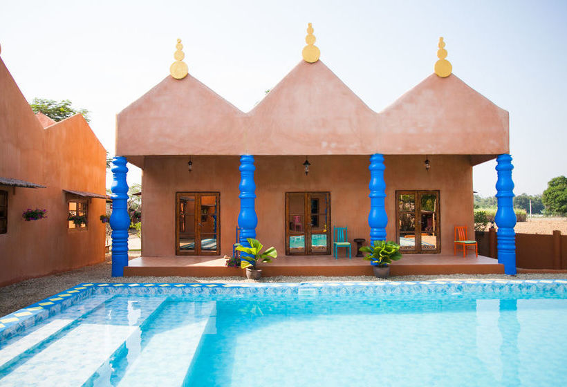 Hotel Baannommaew Retreat 11