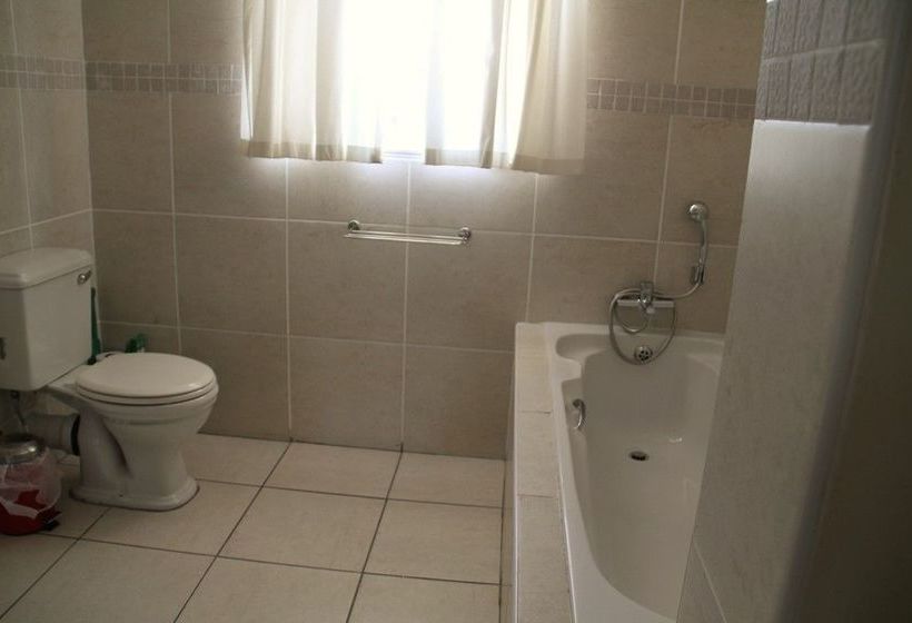 Pension Port Elizabeth Guest House 15