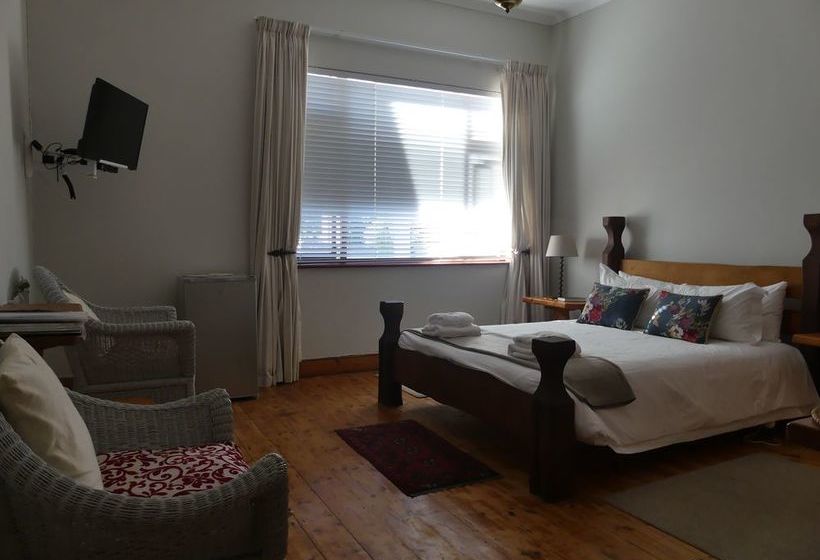 Pension Heriot Manor Guesthouse 10