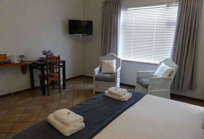 Pension Heriot Manor Guesthouse 9