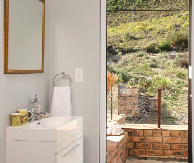 Pension Nantucket Guest House 16