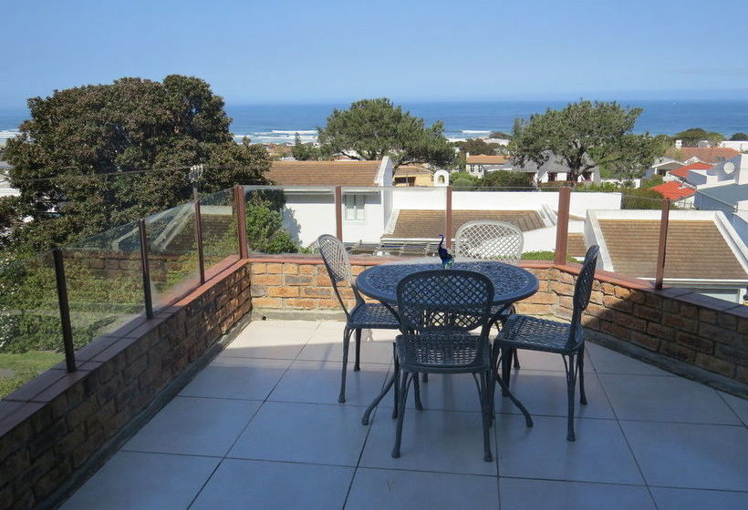 Pension Nantucket Guest House 19