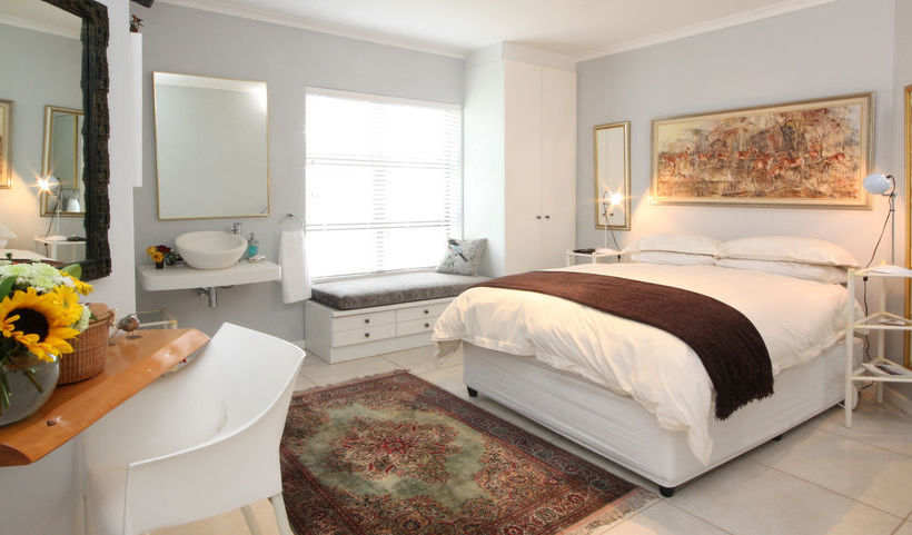 Pension Nantucket Guest House 3