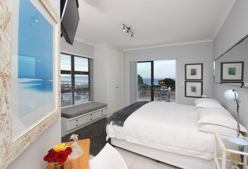 Pension Nantucket Guest House 7