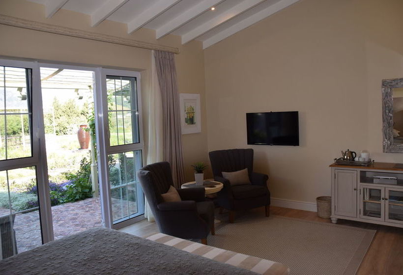 Pension La Cabriere Country House 10