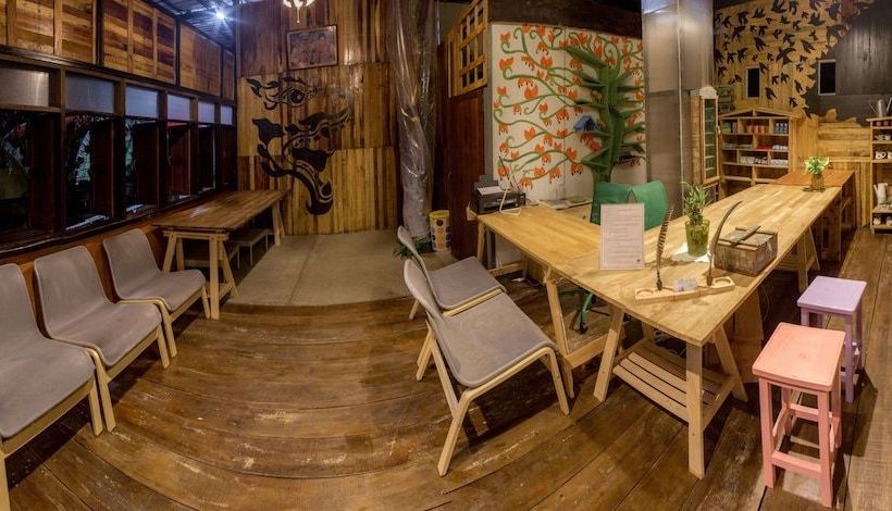 Baan Peang Por Hostel Koh Lipe 14