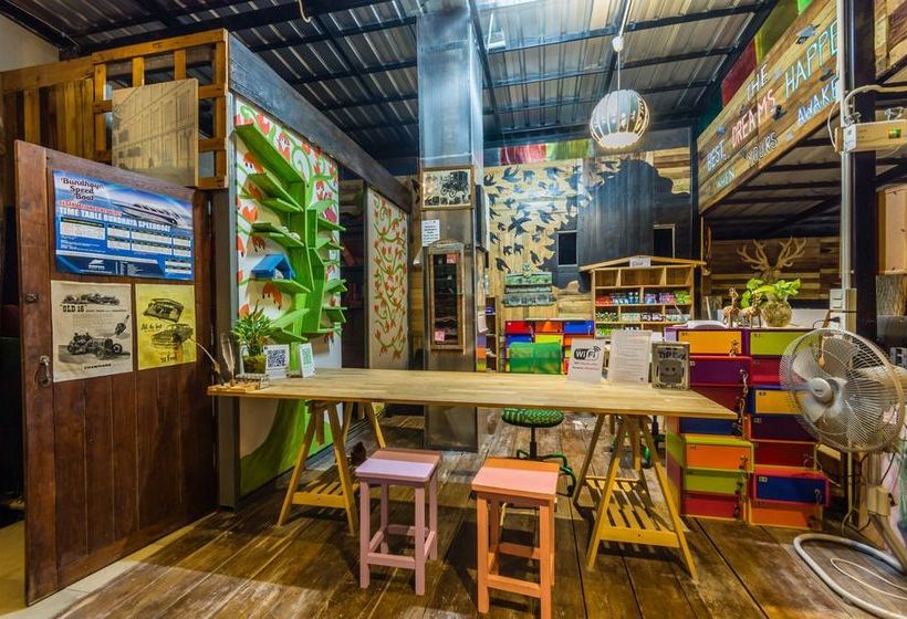 Baan Peang Por Hostel Koh Lipe 17