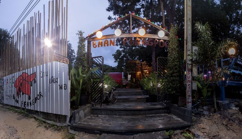 Baan Peang Por Hostel Koh Lipe 20