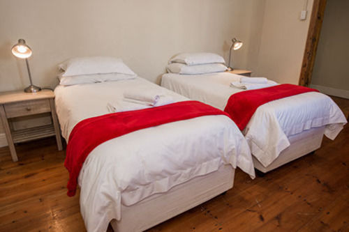 Hotel Whale Coast Lodge 10