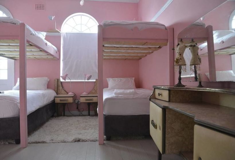 Herberge Wish U Were Here 12