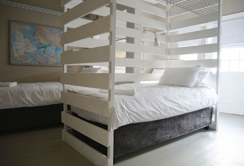 Herberge Wish U Were Here 14