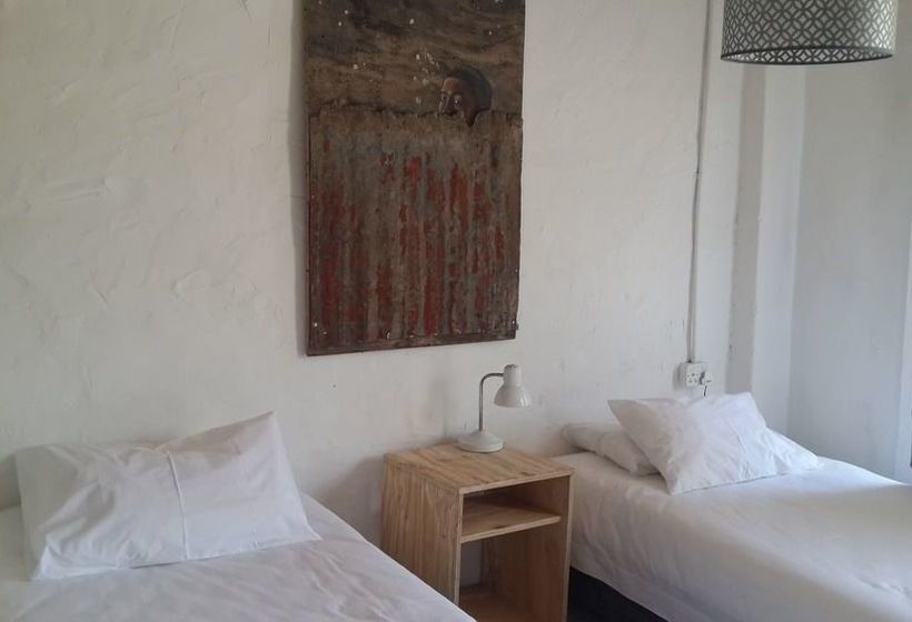 Herberge Wish U Were Here 6